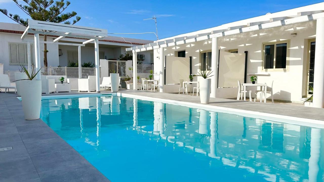 Case Vacanze "Estremo Sud" LMP Екстериор снимка